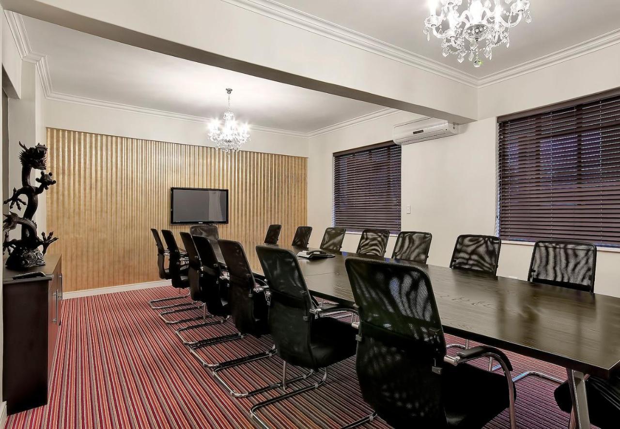 Ascot Hotel Йоханесбург Екстериор снимка