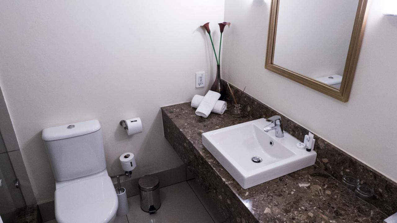 Ascot Hotel Йоханесбург Екстериор снимка