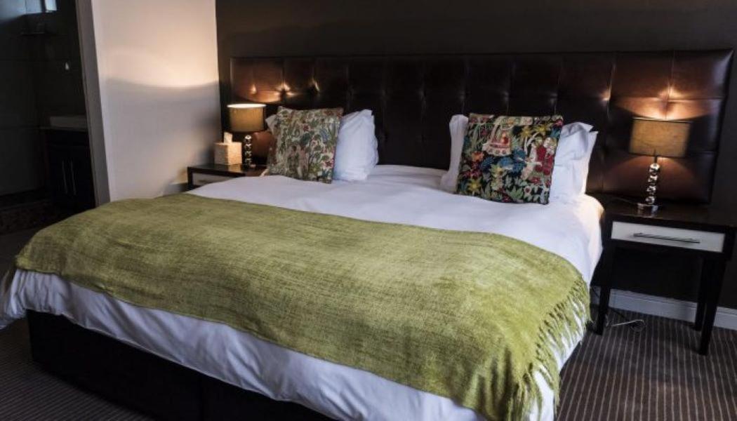 Ascot Hotel Йоханесбург Екстериор снимка
