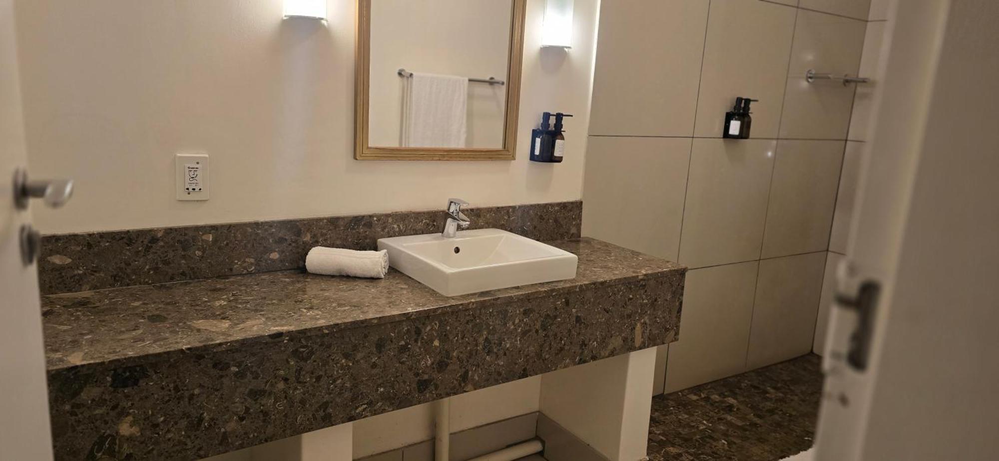 Ascot Hotel Йоханесбург Екстериор снимка